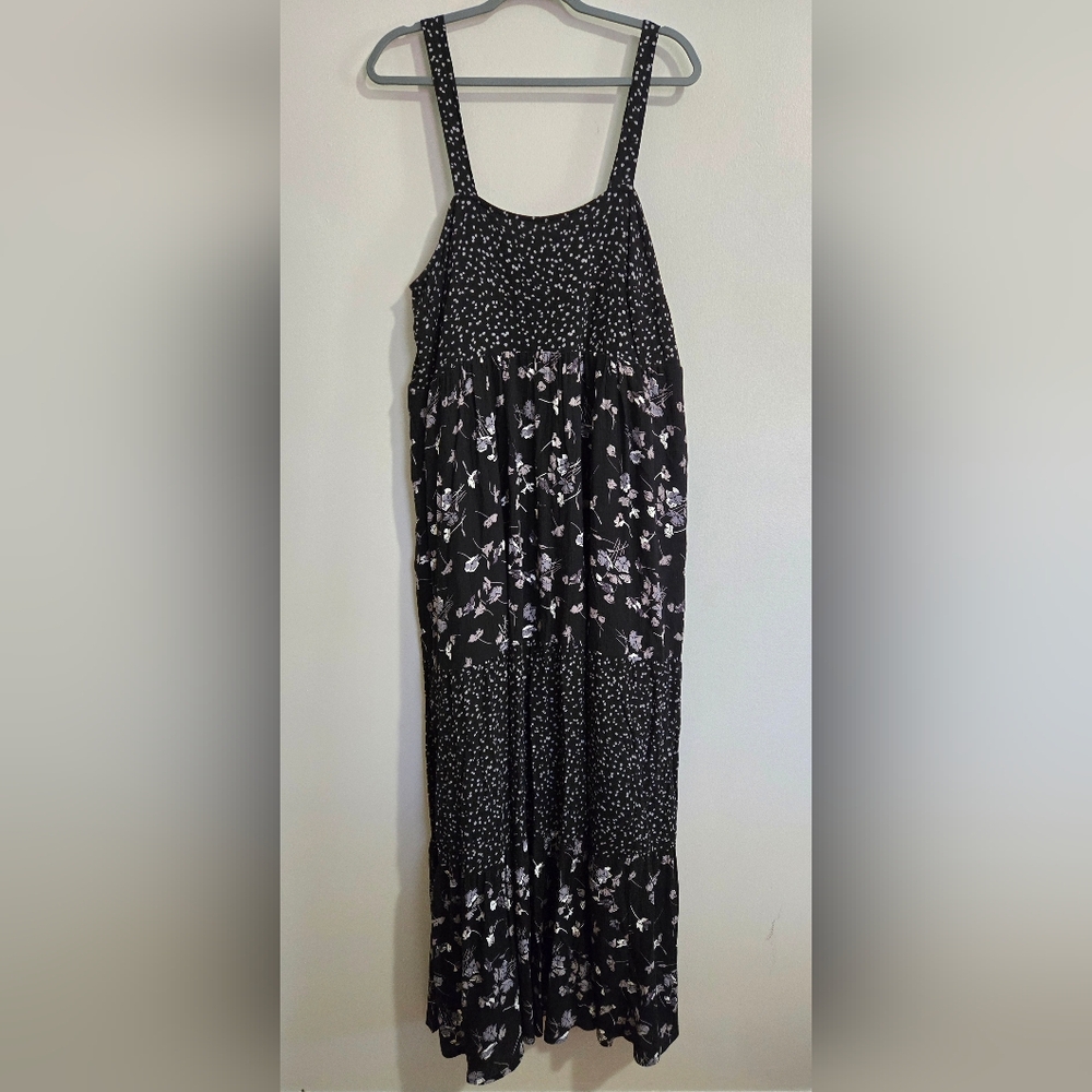 Terra and Sky Maxi Dress - Picture 2 of 8